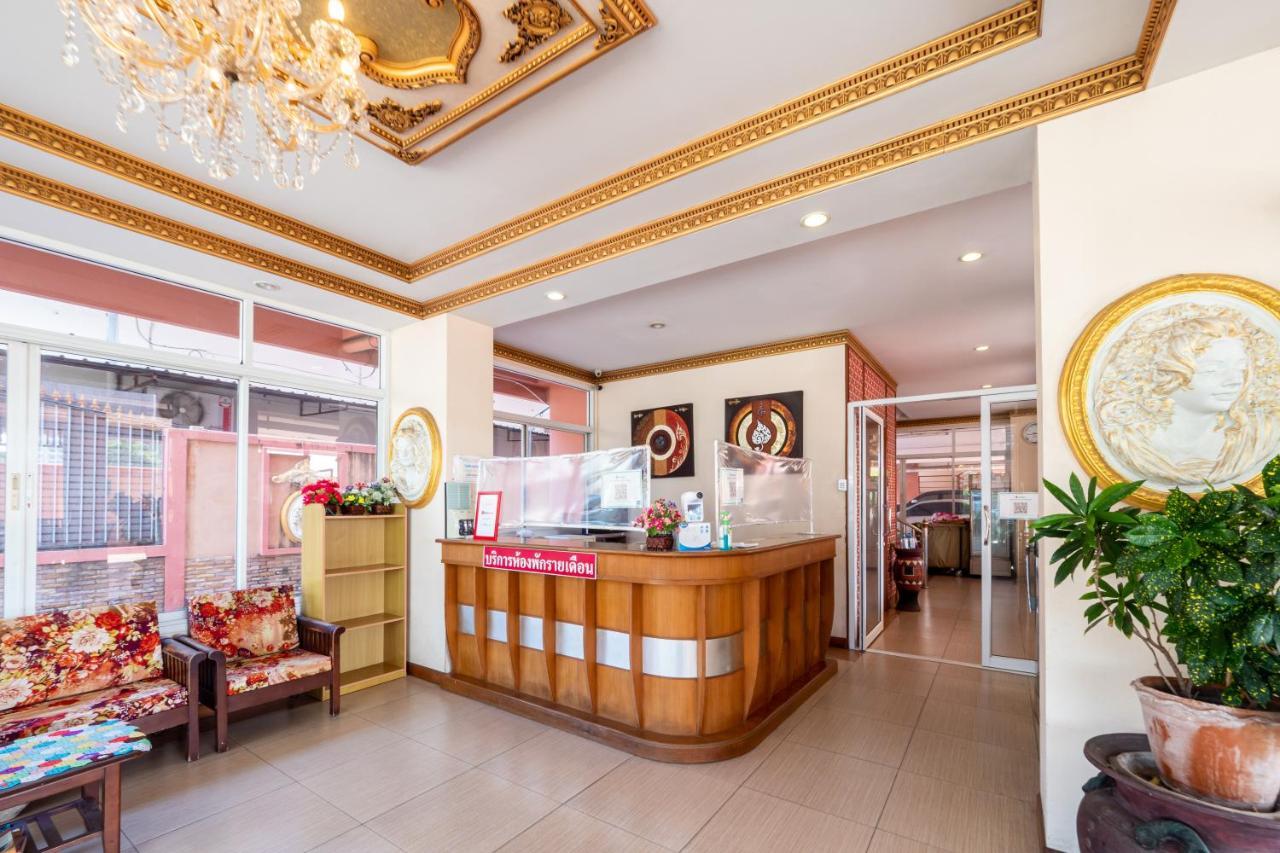 Reddoorz Navin Mansion 3 Pattaya Hotel ภายนอก รูปภาพ