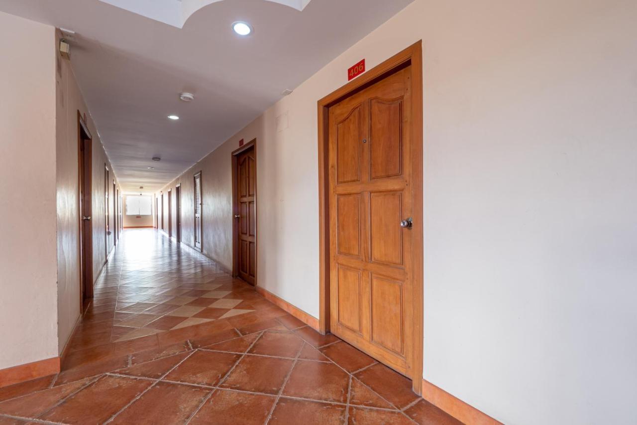 Reddoorz Navin Mansion 3 Pattaya Hotel ภายนอก รูปภาพ