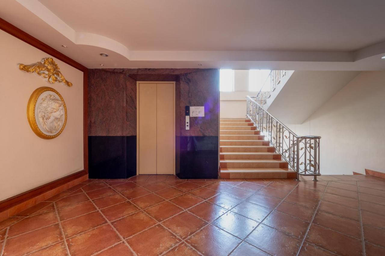 Reddoorz Navin Mansion 3 Pattaya Hotel ภายนอก รูปภาพ