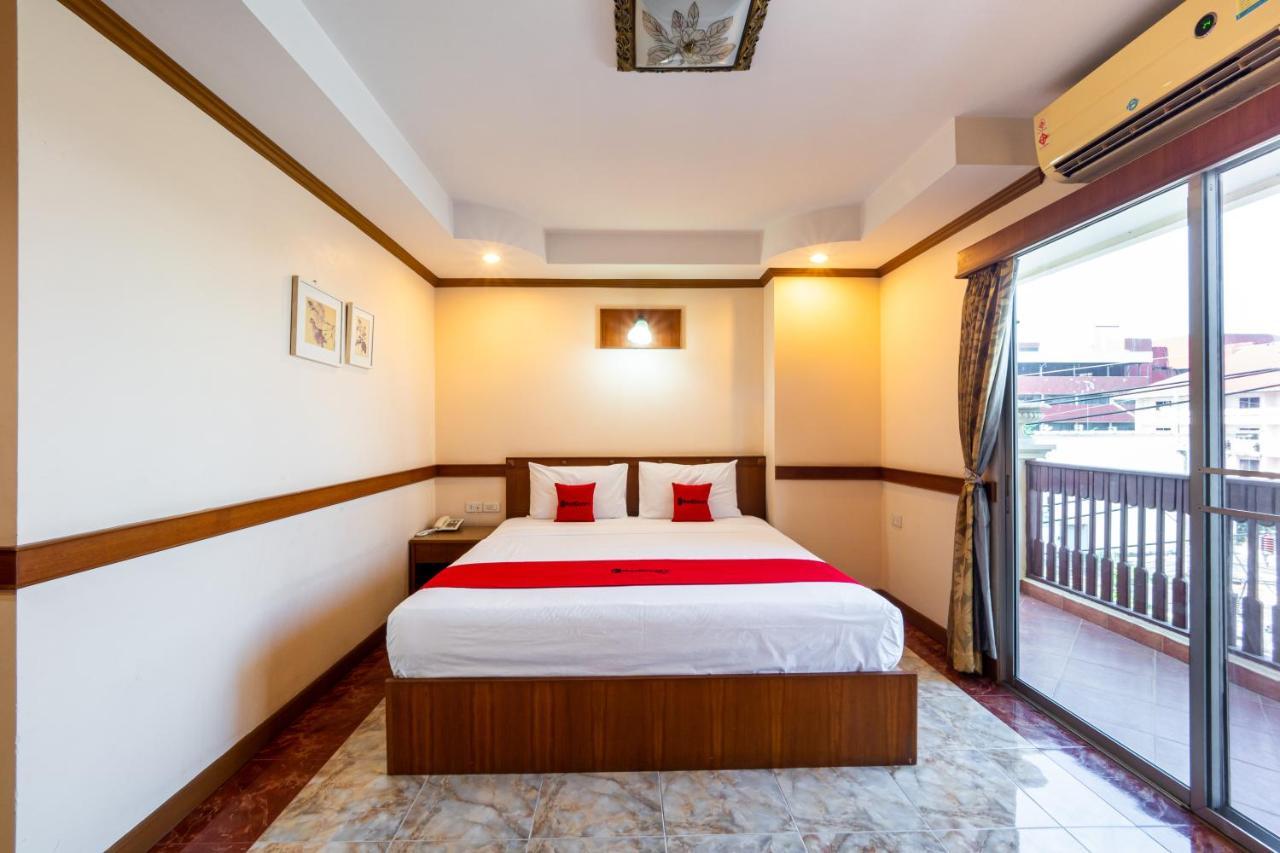 Reddoorz Navin Mansion 3 Pattaya Hotel ภายนอก รูปภาพ