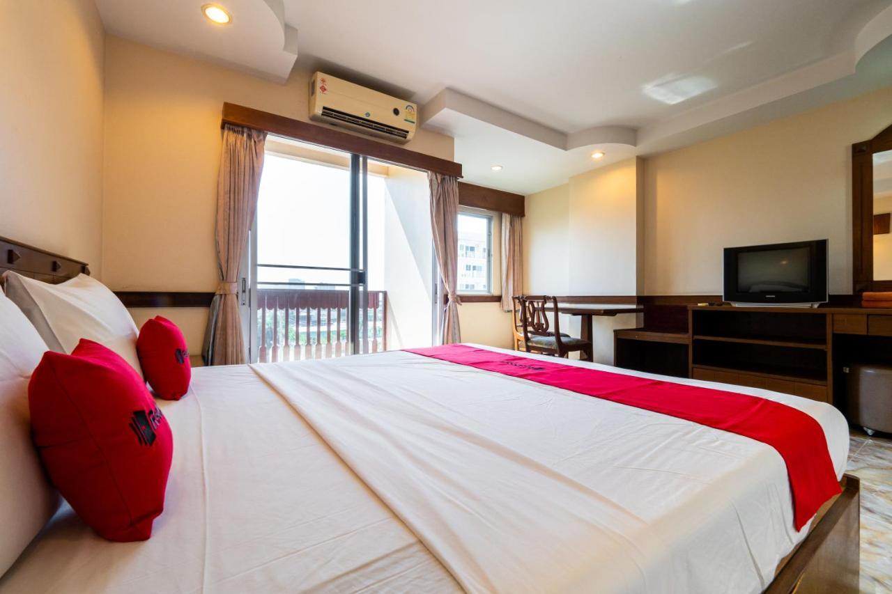 Reddoorz Navin Mansion 3 Pattaya Hotel ภายนอก รูปภาพ