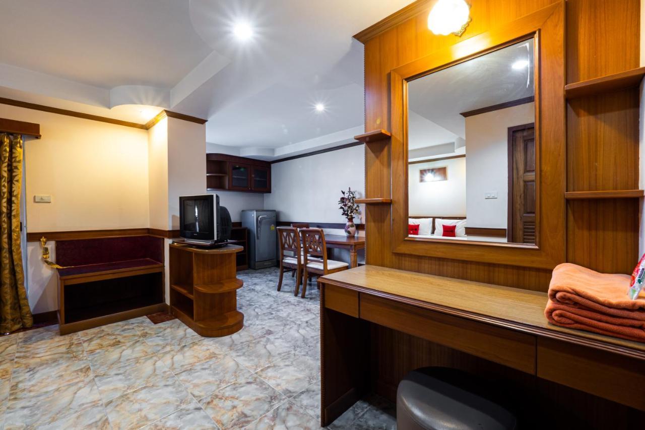 Reddoorz Navin Mansion 3 Pattaya Hotel ภายนอก รูปภาพ