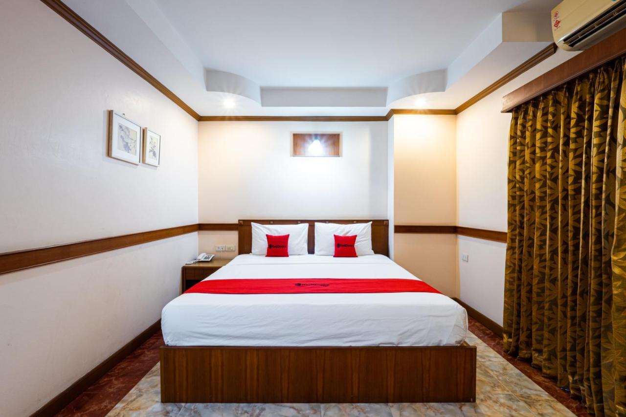 Reddoorz Navin Mansion 3 Pattaya Hotel ภายนอก รูปภาพ